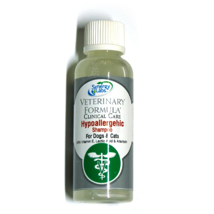 Гипоаллергенный шампунь Veterinary Formula Clinical Care Hypoallergenic Shampoo, для собак и кошек , 45 мл